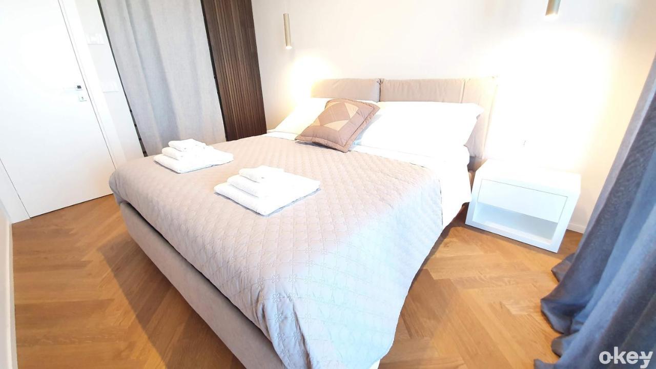 Seven Seas Luxury Apartments - Bari San Girolamo Kültér fotó