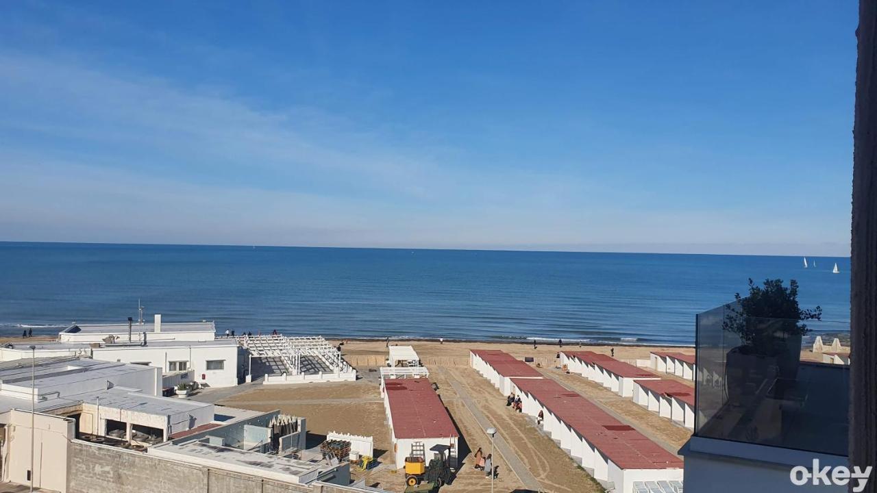 Seven Seas Luxury Apartments - Bari San Girolamo Kültér fotó