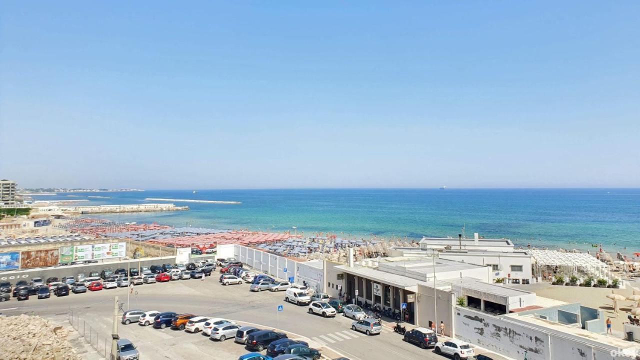 Seven Seas Luxury Apartments - Bari San Girolamo Kültér fotó